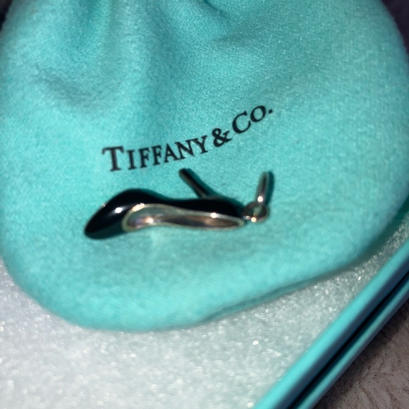 Authentic Tiffany & Co high heel pump Tiffany’s blue sole retired charm like new - Picture 8 of 10